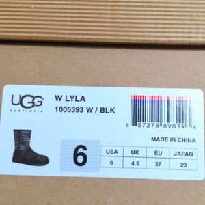 UGG W Lyla black wool shearling winter boots  NIB size 6